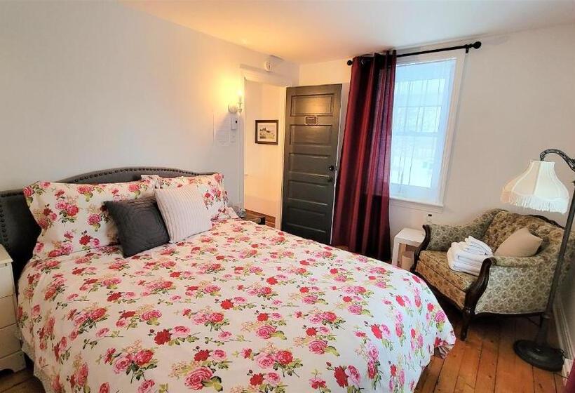 הוסטל Auberge Du Vignoble Bromont