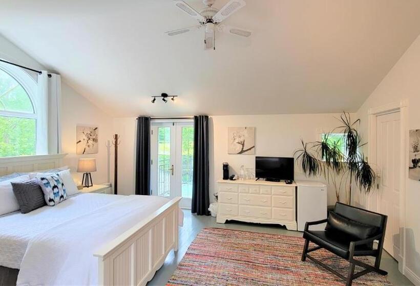 הוסטל Auberge Du Vignoble Bromont