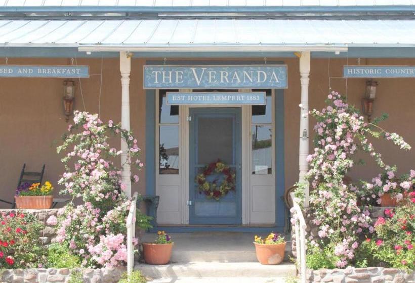 민박 Veranda Historic Inn