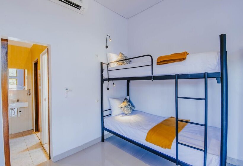 Mai Hostel Lembongan   Adults Only