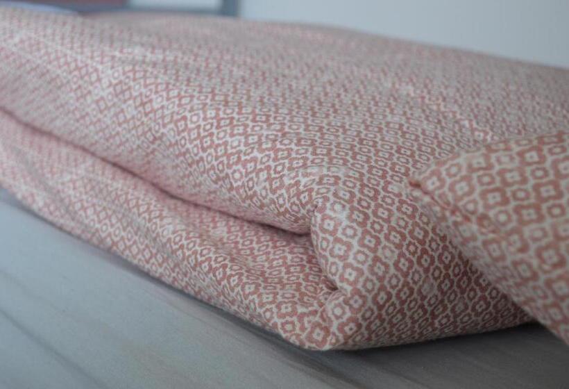 Mystic River Design Hostel