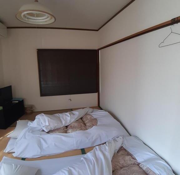 پانسیون Guest House Komoriya