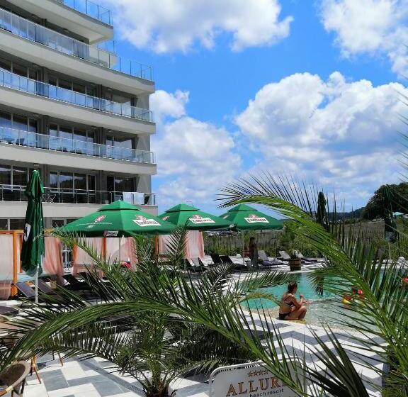 هتل Allure Beach Resort Apart