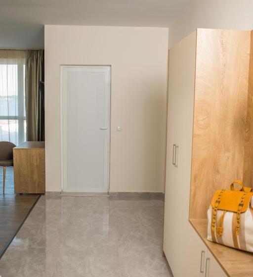 هتل Allure Beach Resort Apart