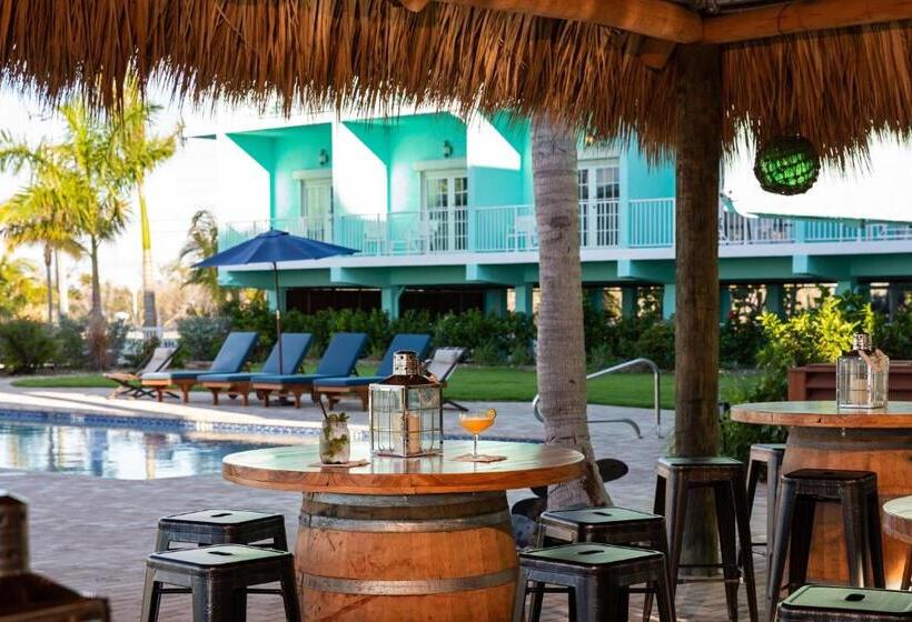 فندق Grassy Flats Resort & Beach Club