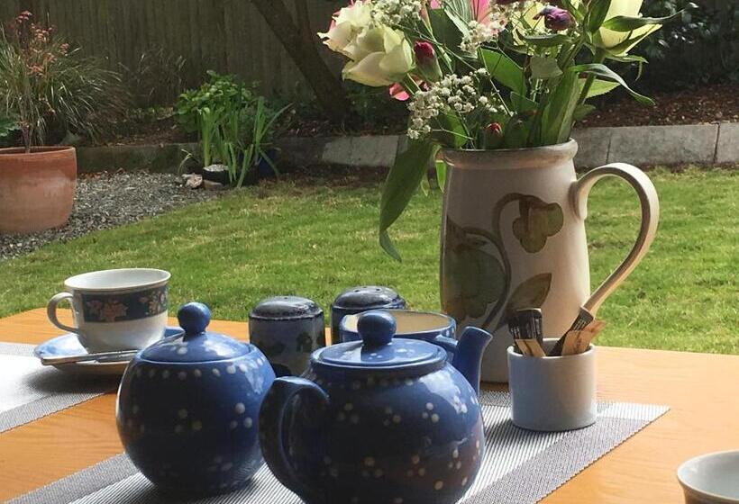 مبيت وإفطار Trethewey Guest House