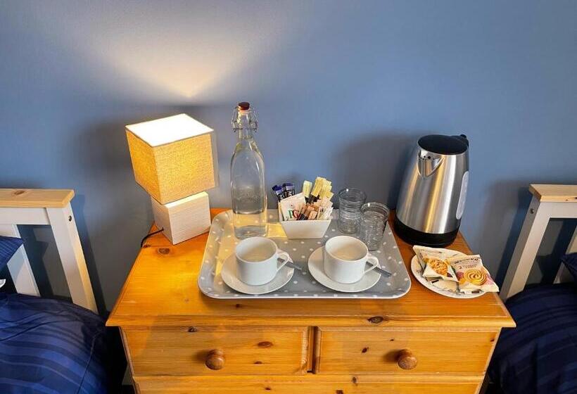 مبيت وإفطار Trethewey Guest House
