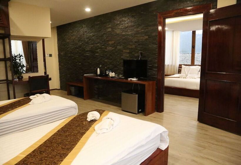 هتل Lisha Grand