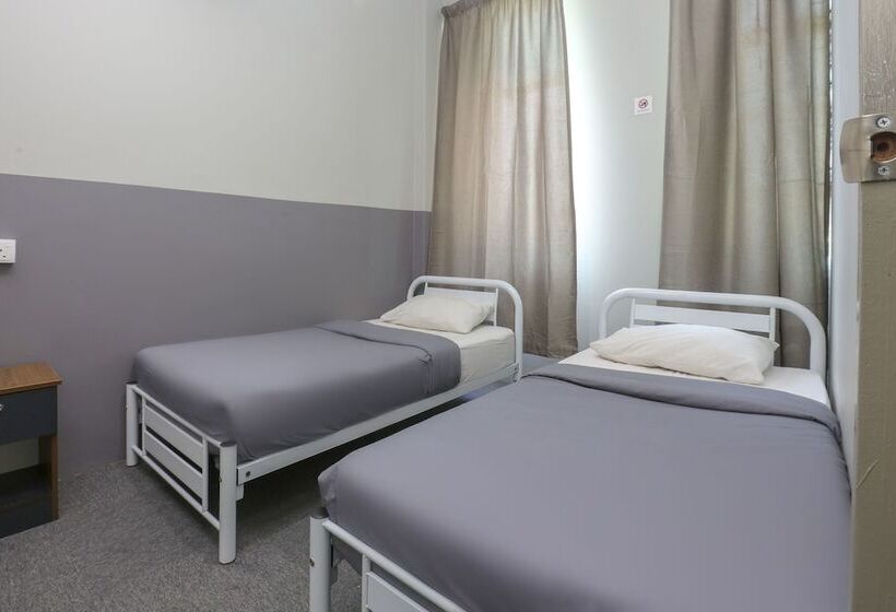 پانسیون Spot On 89751 Bed Station Guest House   Hostel