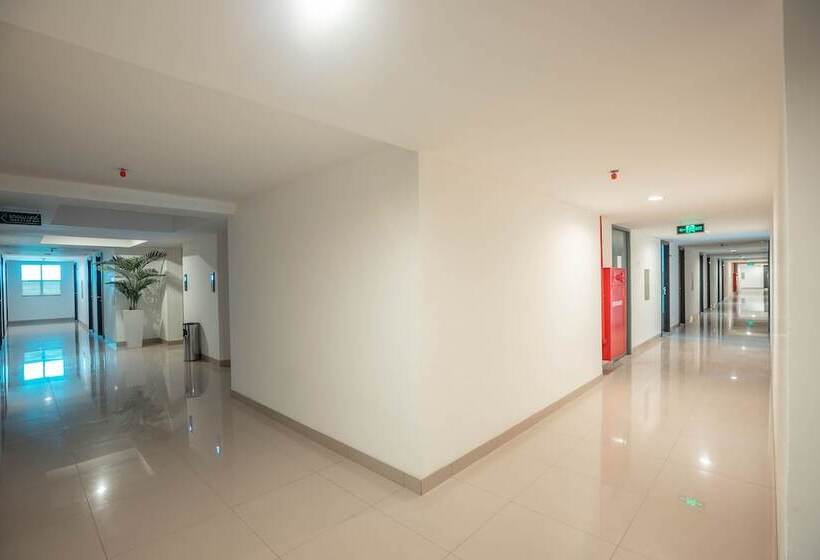 هتل Flagship 728 Baileys Apartment