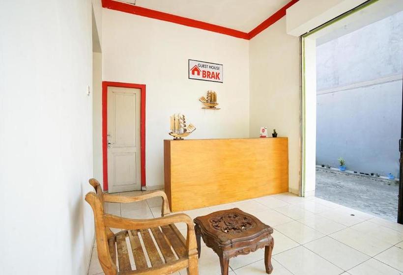 פנסיון Guest House Brak