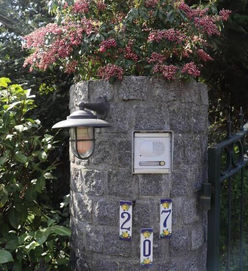 ペンション Cavalli's Cottage