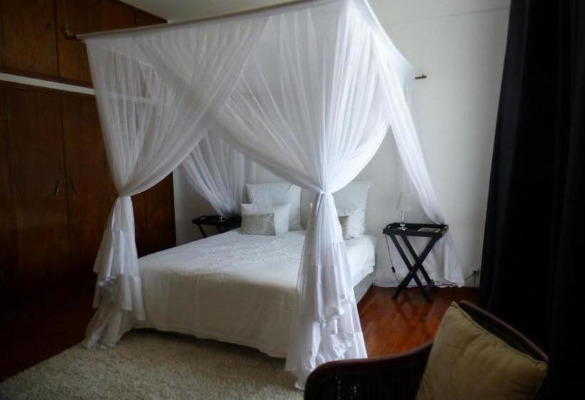 مبيت وإفطار Figtree Guesthouse
