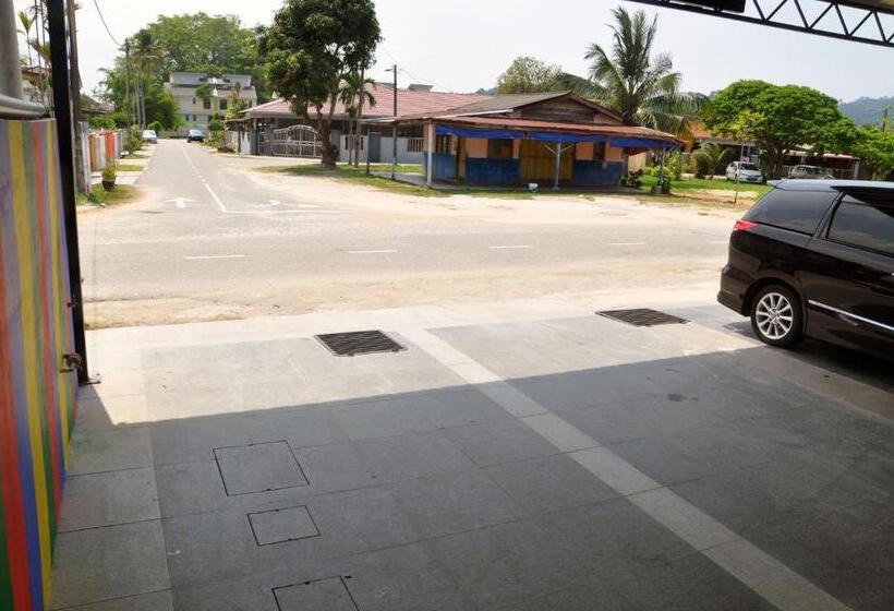 پانسیون Teruntum 96 Guesthouse