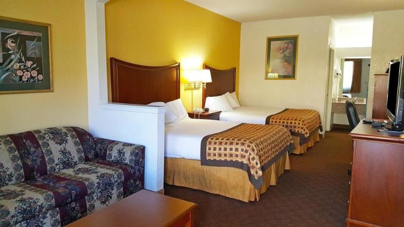 هتل Americas Best Value Inn & Suites Fort Worth South