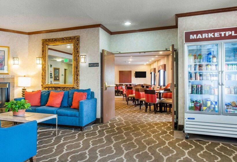 هتل Comfort Inn North  Air Force Academy Area