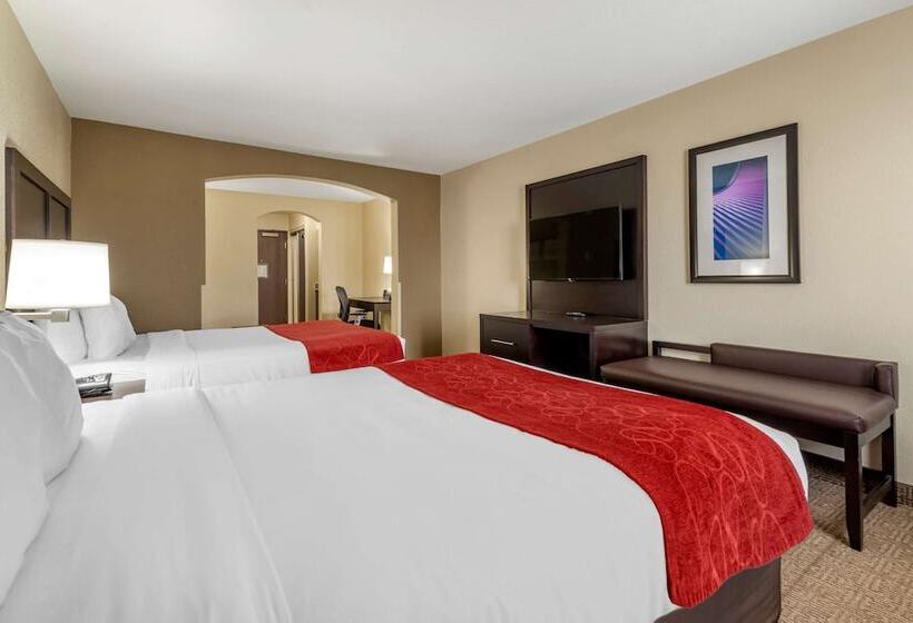 Отель Comfort Suites Highlands Ranch Denver Tech Center Area