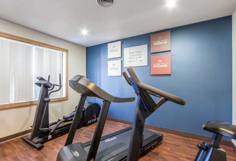 هتل Comfort Suites