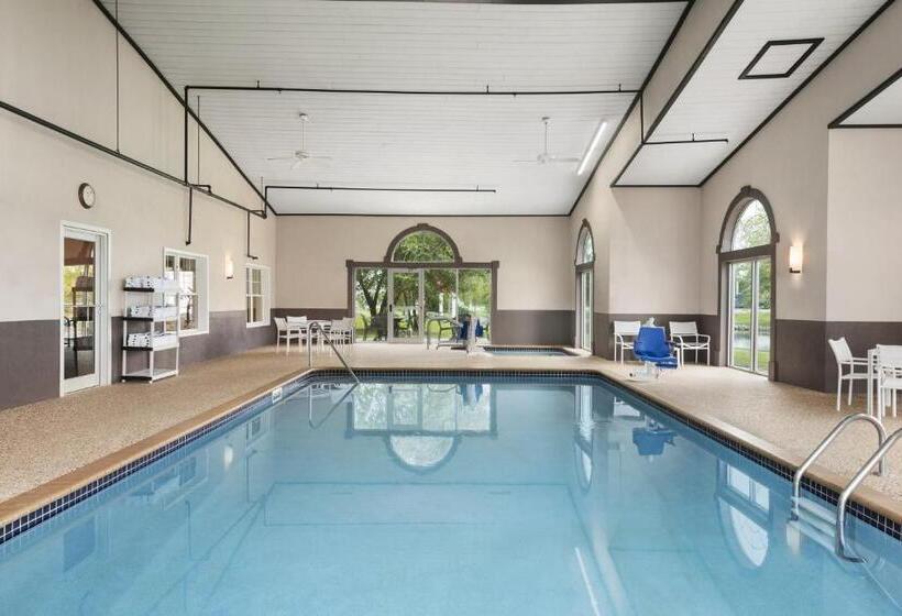 هتل Country Inn & Suites By Radisson, Ankeny, Ia