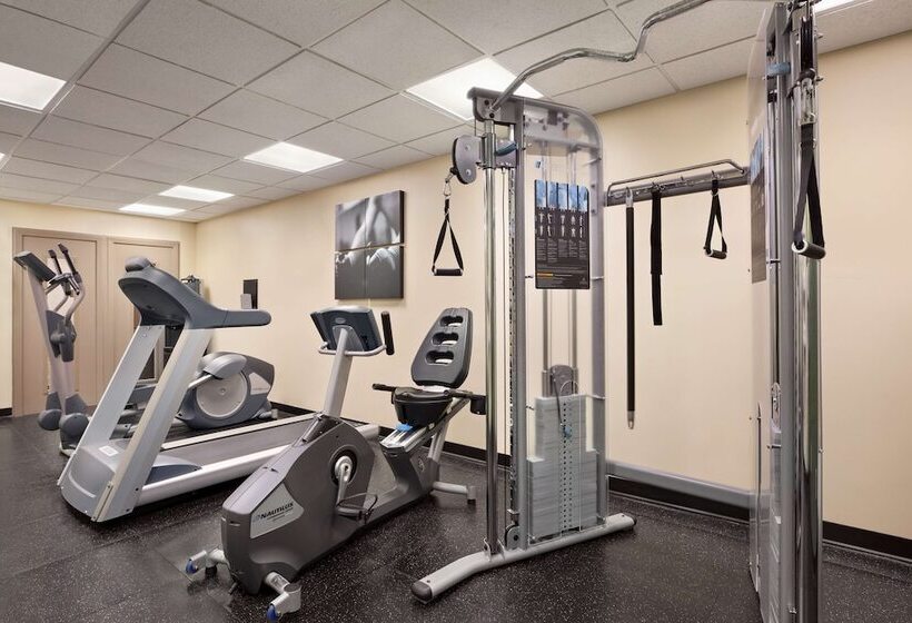 هتل Country Inn & Suites By Radisson, Annapolis, Md