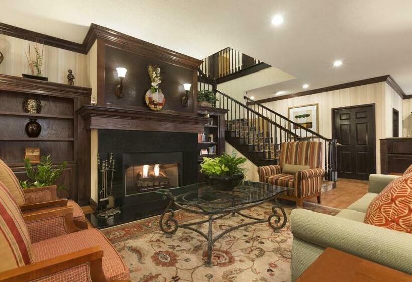 هتل Country Inn & Suites By Radisson, Asheville At Asheville Outlet Mall, Nc