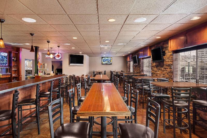 هتل Country Inn & Suites By Radisson, Sioux Falls, Sd
