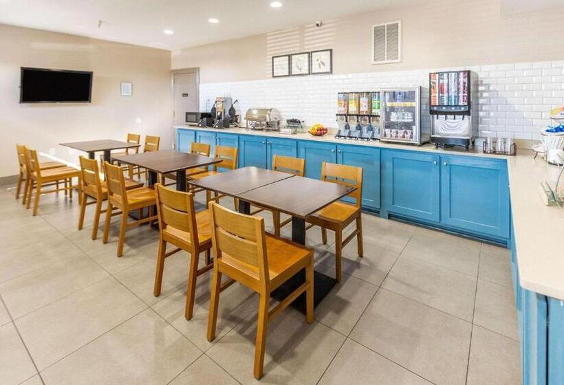 هتل Country Inn & Suites By Radisson, Smyrna, Ga