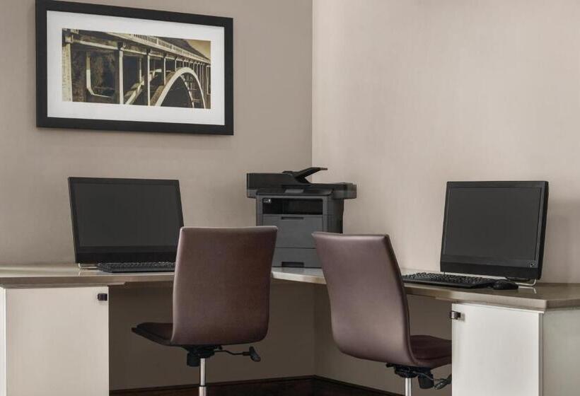 هتل Country Inn & Suites By Radisson, Woodbury, Mn