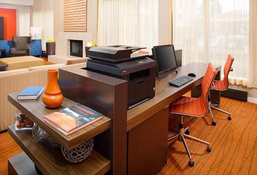 هتل Courtyard By Marriott Wilmington/wrightsville Beach