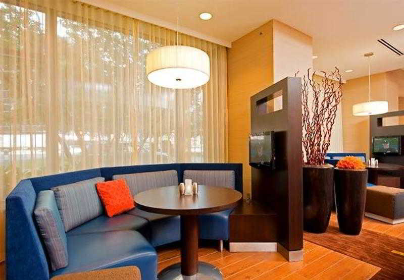 هتل Courtyard Grand Rapids Downtown