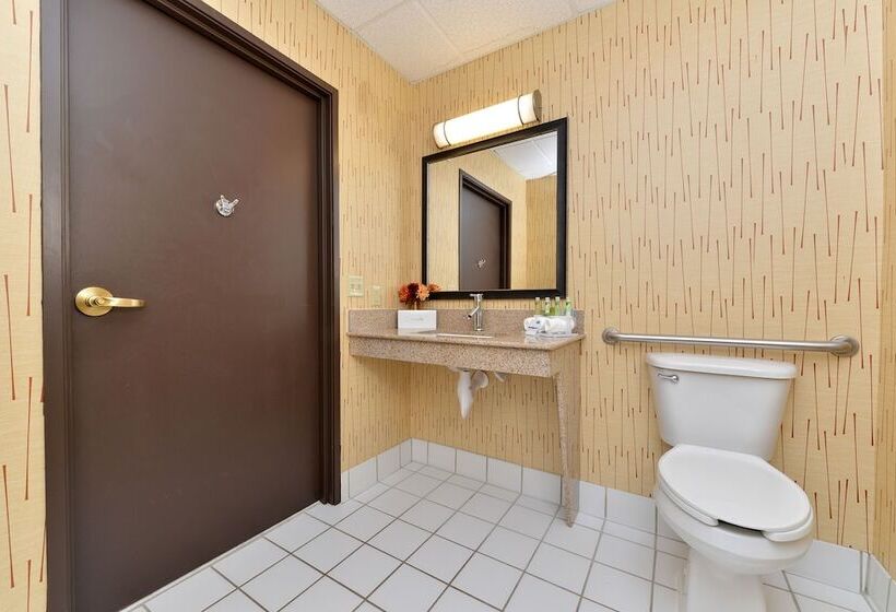 هتل Holiday Inn Express St. Paul South   Inver Grove Heights, An Ihg
