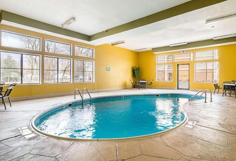 酒店 Quality Inn & Suites Near I 80 And I 294