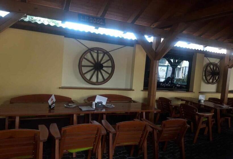 پانسیون Penzion Pomnenka