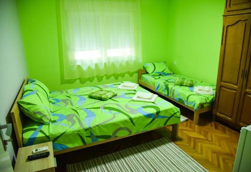 پانسیون Prenoćište Pilot