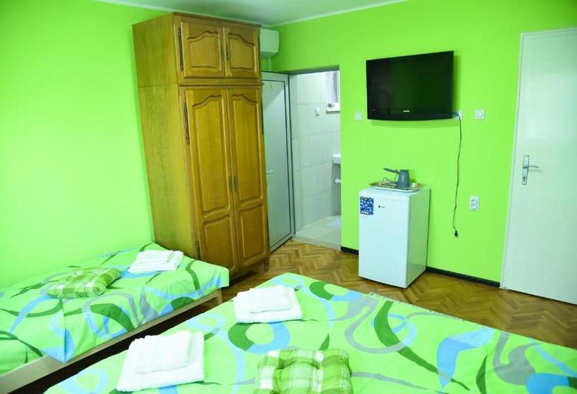 پانسیون Prenoćište Pilot