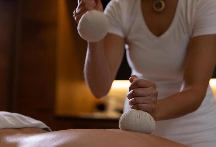 Aktiv  Und Wellnesshotel Traube  Post