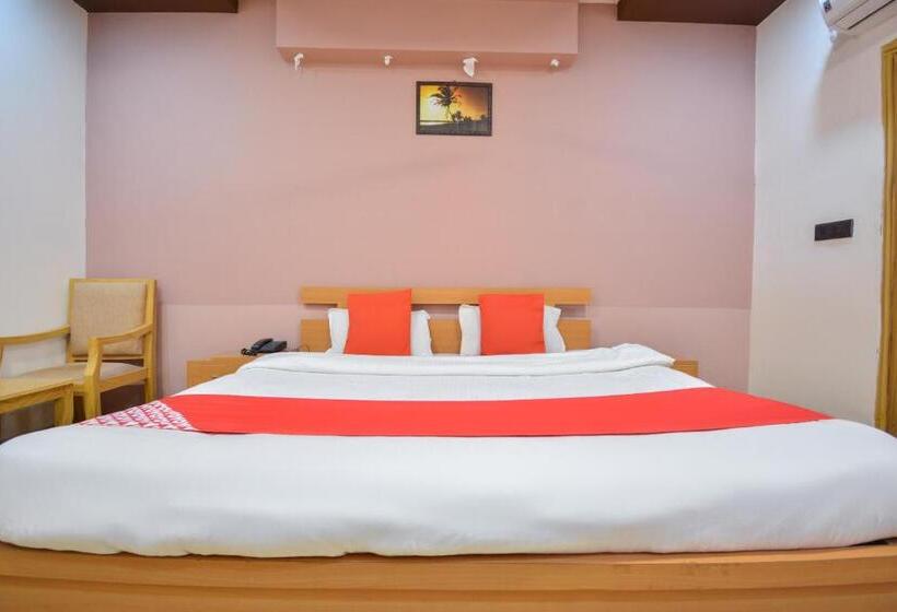 فندق Oyo 28000  Shivay Residency