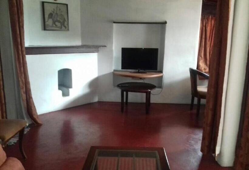 بنسيون Colonial 4 B/r Home, Great For Families, Coonoor