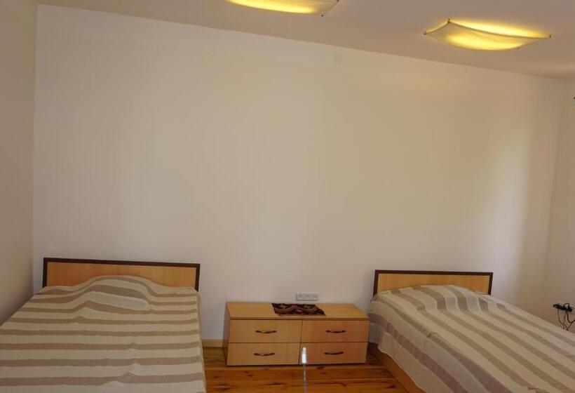 پانسیون Wings Of Tatev Private Villa