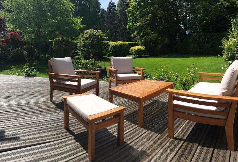 ベッドアンドブレックファースト Chambre D Hotes Le Phenix