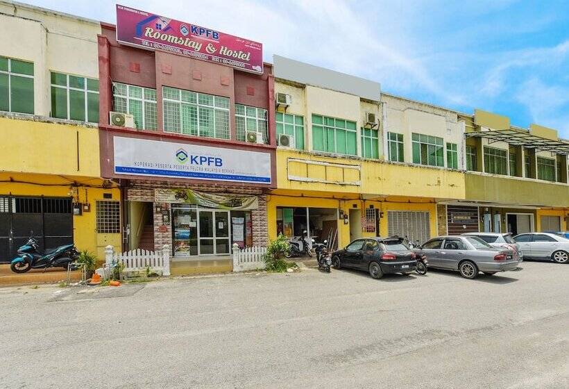 فندق Spot On 90163 Kpfb Roomstay 2   Hostel