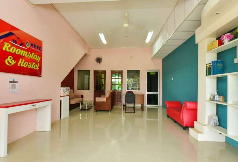 فندق Spot On 90163 Kpfb Roomstay 2   Hostel
