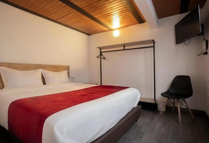 پانسیون Urbano Luxury