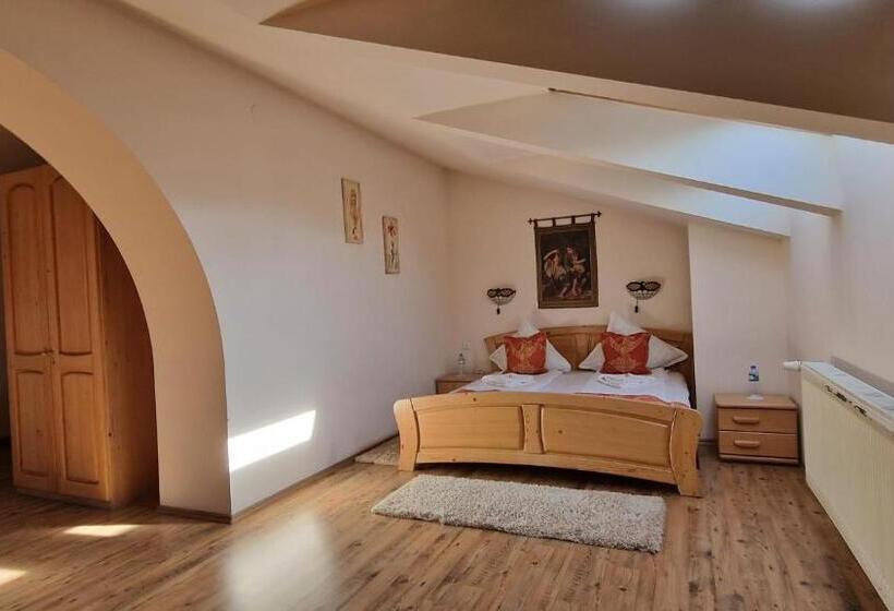 ペンション Villa Siana