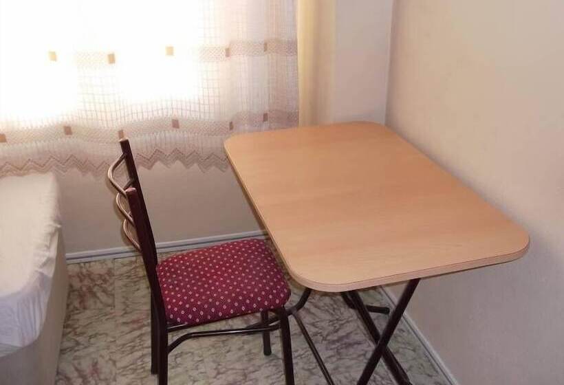 Akyildiz Apart