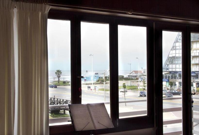 هاستل Hosteria Belvedere