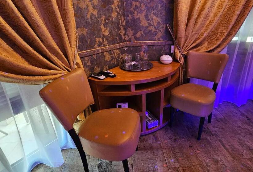 فندق Boutique Mikaela