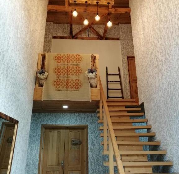 Pension Ioska's House
