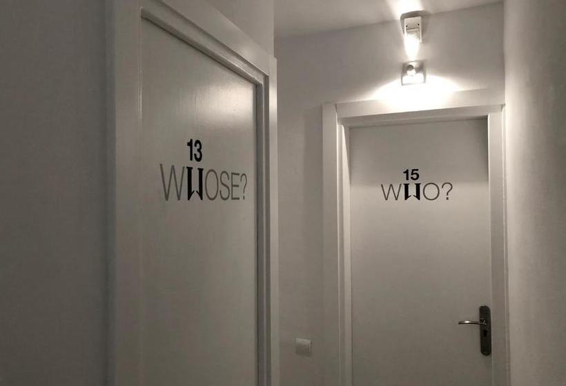 پانسیون Sitges Eleven