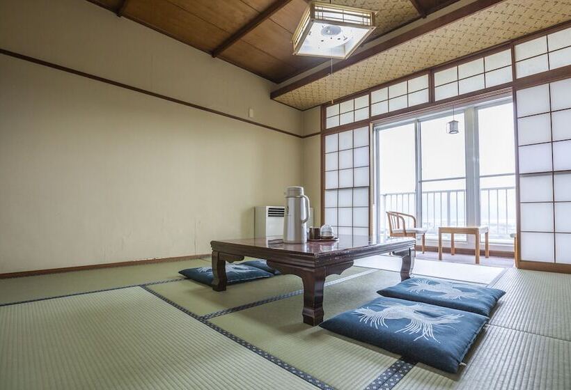فندق Tsuruga Tunnel Onsen Kitaguni Grand